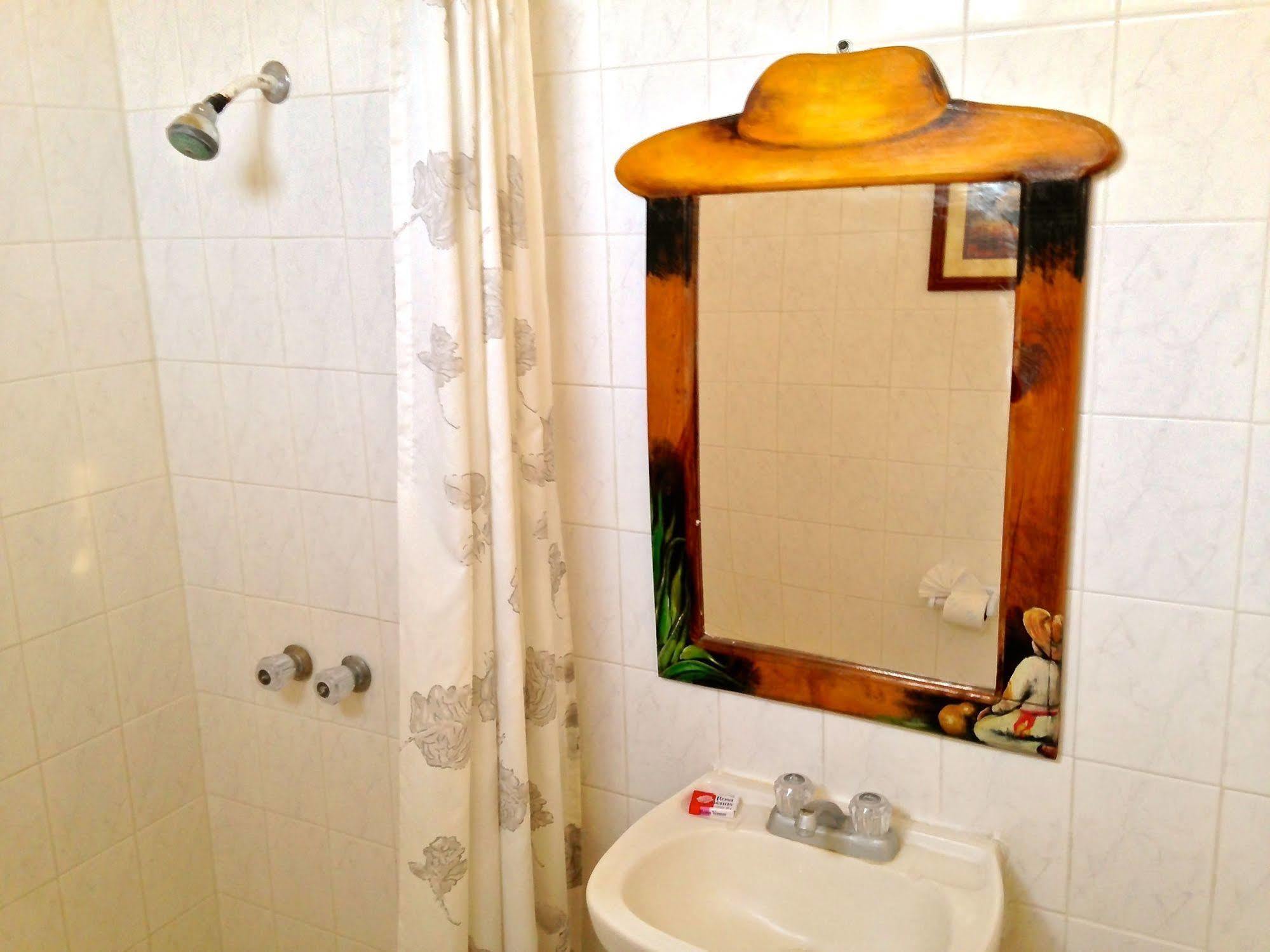 Hotel Mi Pueblito Tonala  Luaran gambar