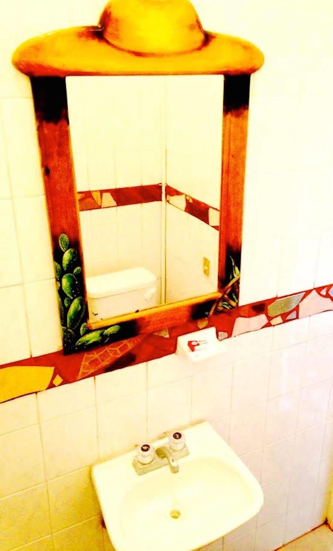 Hotel Mi Pueblito Tonala  Luaran gambar
