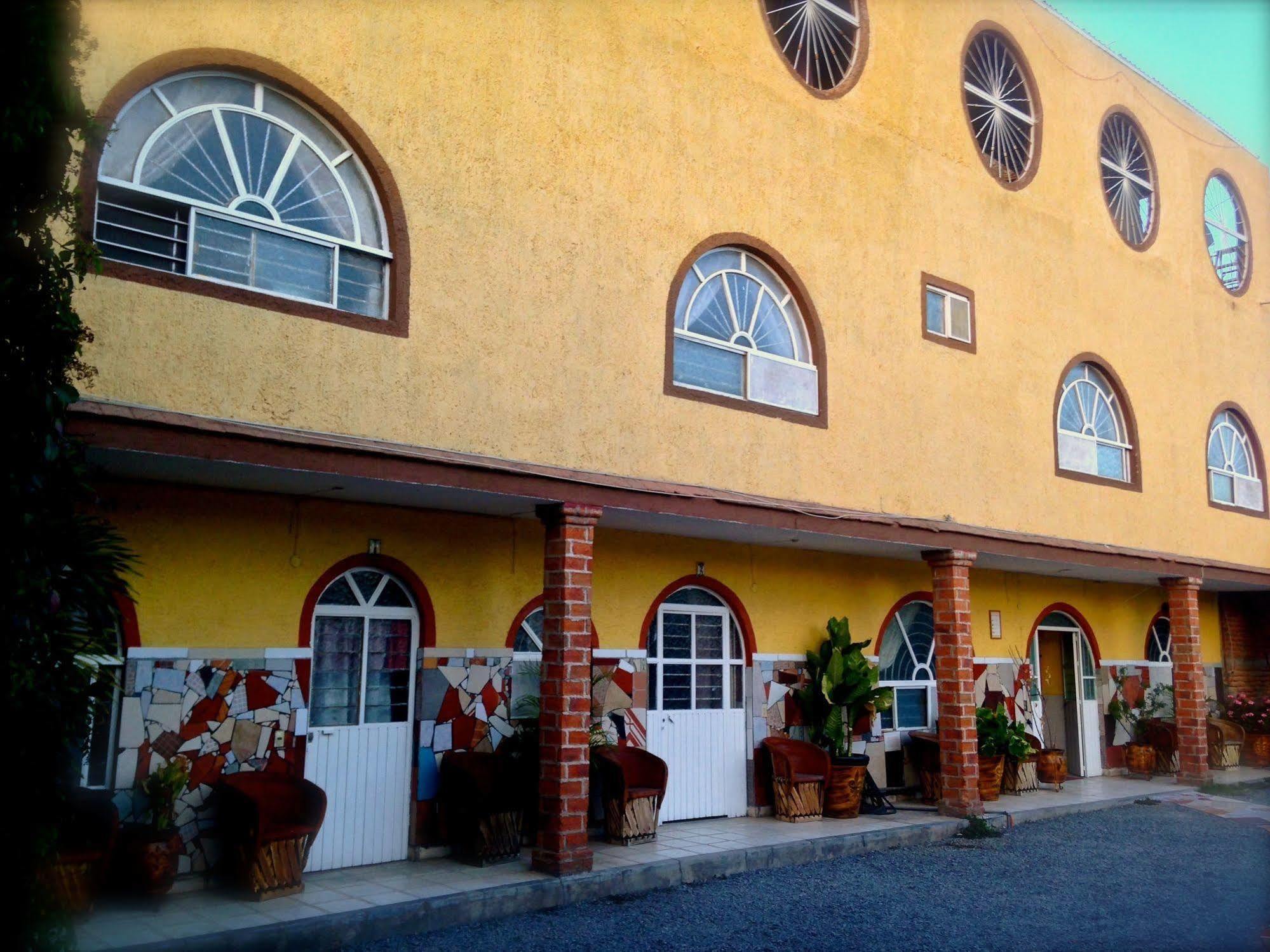 Hotel Mi Pueblito Tonala  Luaran gambar