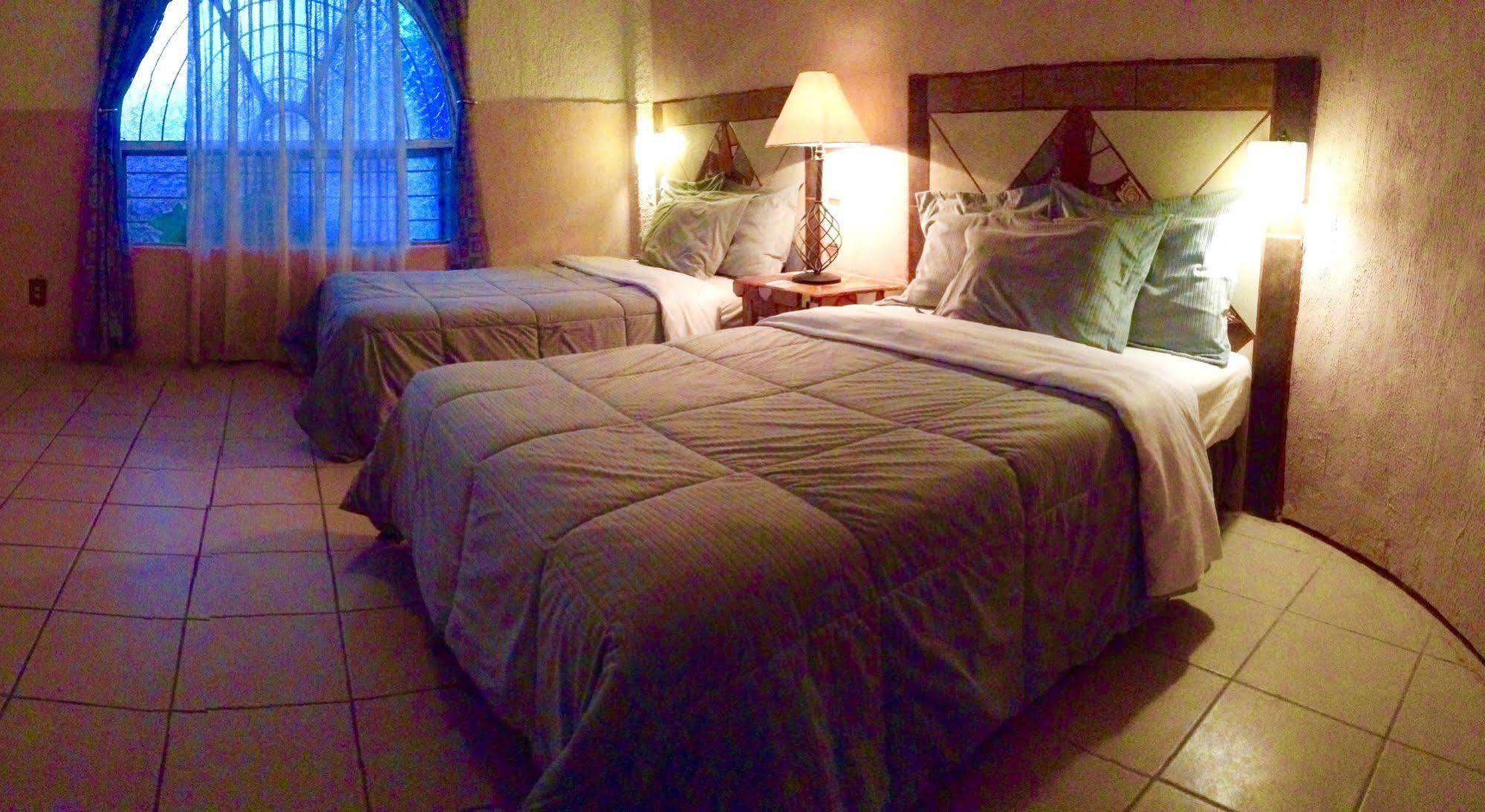 Hotel Mi Pueblito Tonala  Luaran gambar