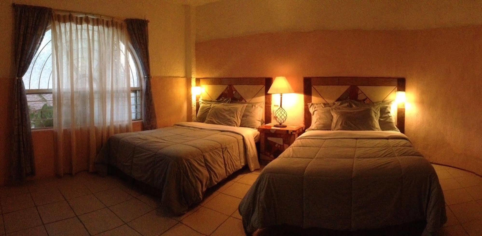 Hotel Mi Pueblito Tonala  Luaran gambar