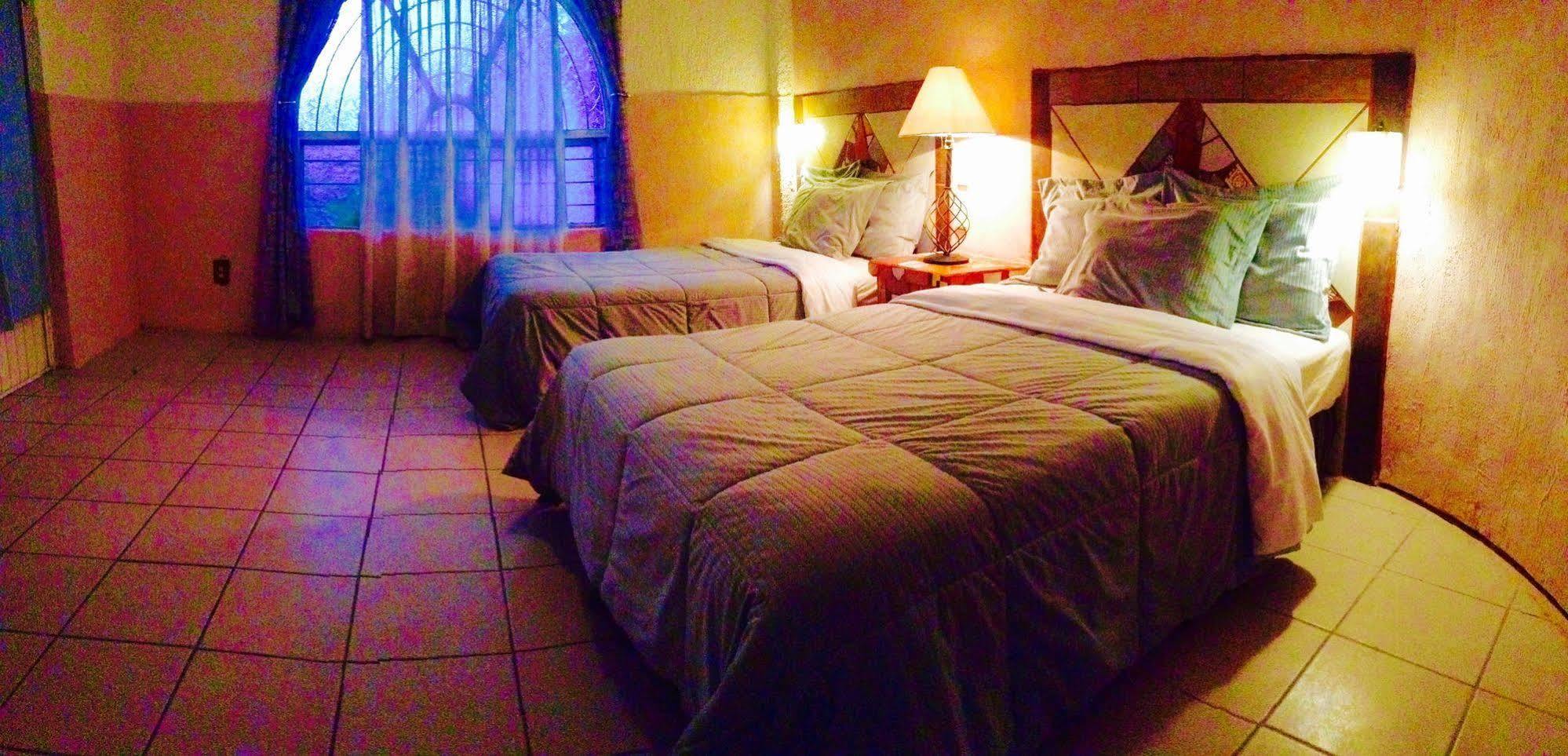 Hotel Mi Pueblito Tonala  Luaran gambar